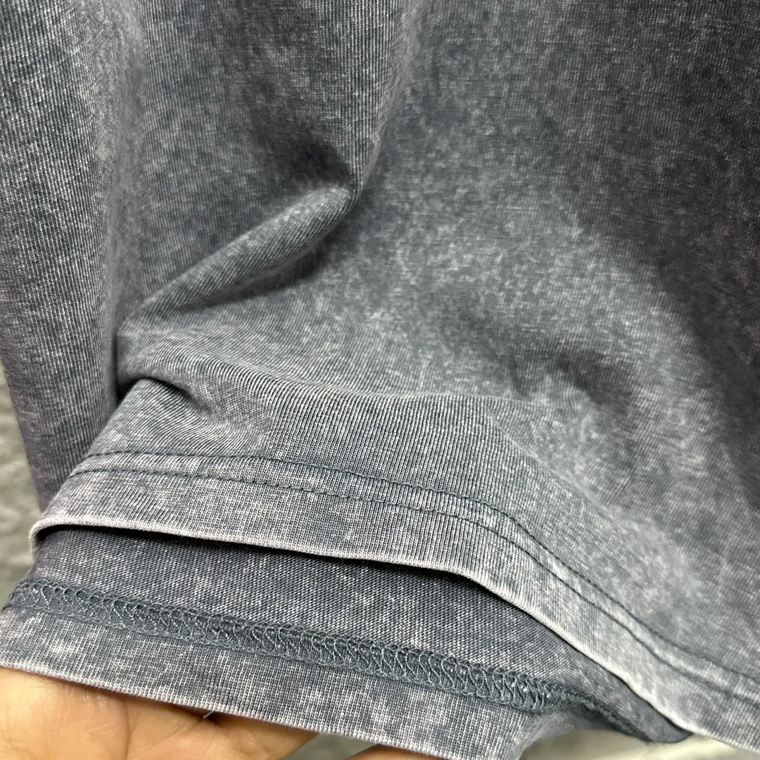 🅿️180 CH* Crow Heart* 2025 spring and summer new style Snowflake distressed washed retro round neck short sleeves Chest and front logo Front and back cross horseshoe print Customized fabric Short-sleeved T-shirt Unisex Size: S M L XL XXL Color: Snowflake Black Snowflake Gray Snowflake Pink Snowflake Blue